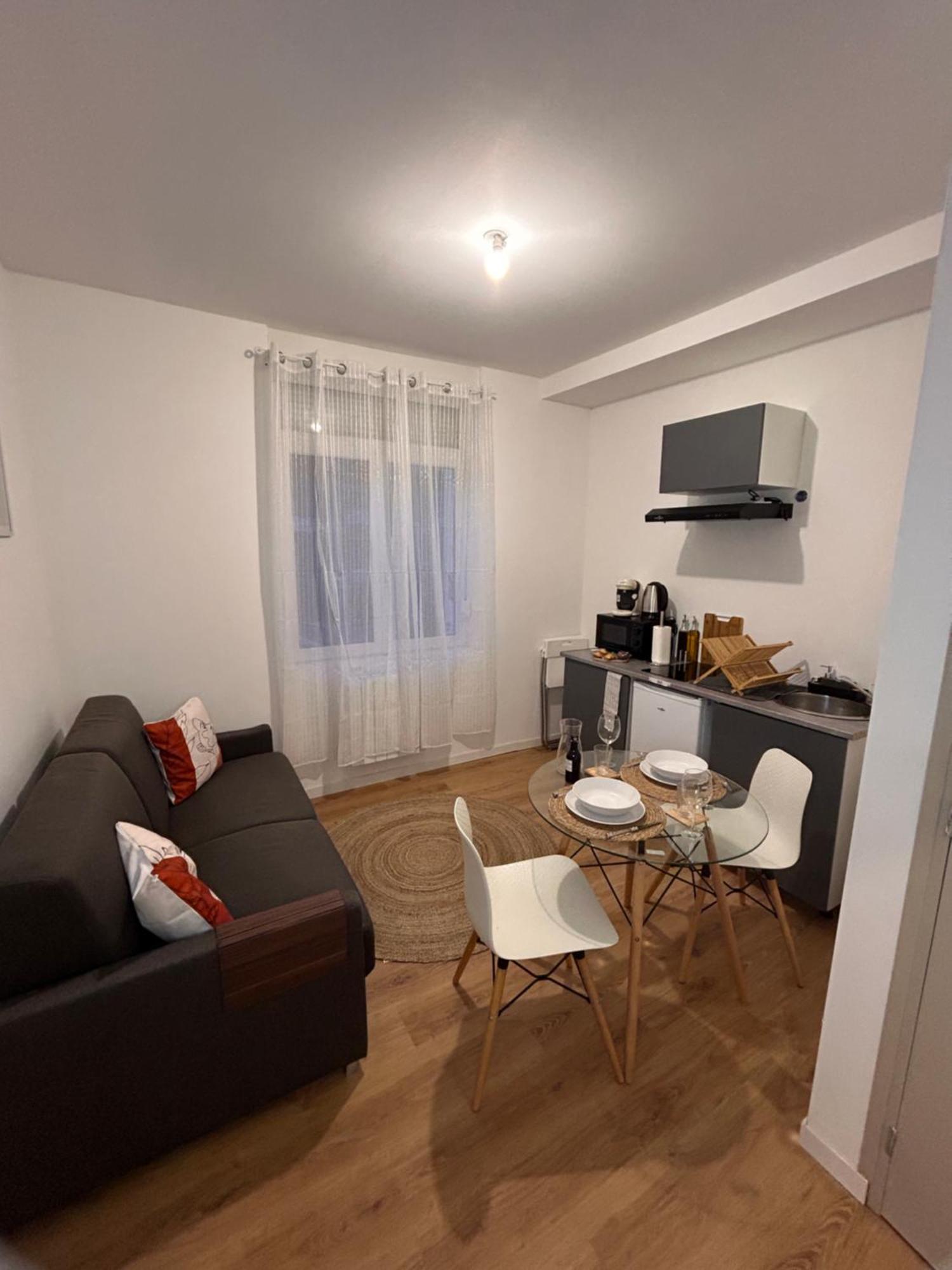 Serenity Stay Saint-Quentin  Exterior foto